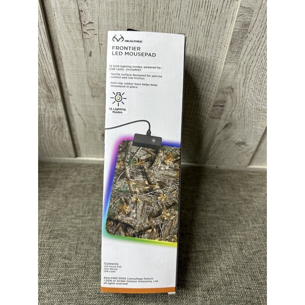 Realtree Gaming Mouse Pad 13 LED Light Modes Anti Slip Base Camo w/ USB Cable - Picture 3 of 4